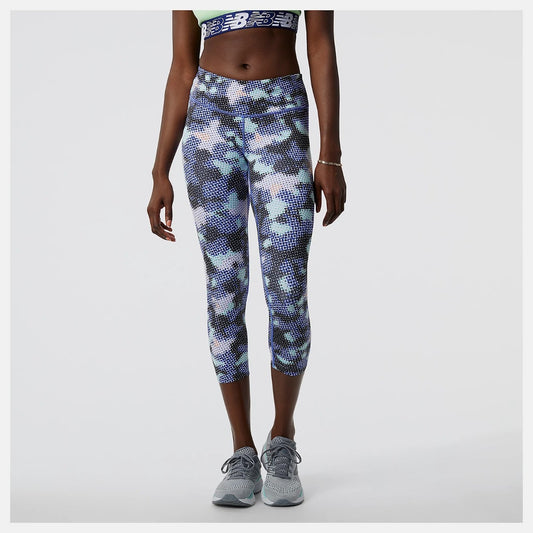New Balance Accelerate Capri Leggings Womens (Black Blue)