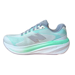 New Balance 860 V15 Running Shoes Women's Wide (Bright Mint White 6M1)