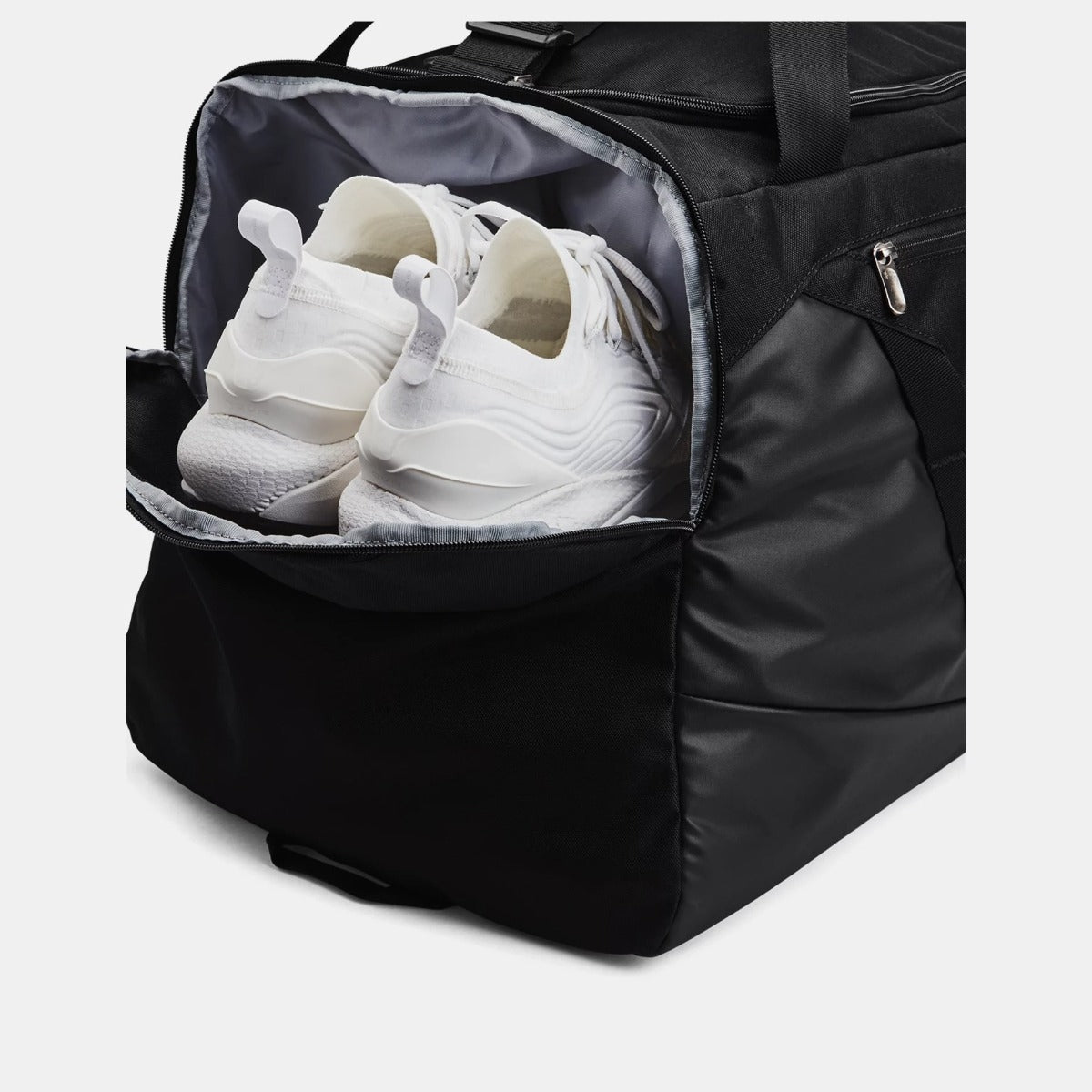 Under Undeniable 5.0 Large Duffle Bag (Black 001)